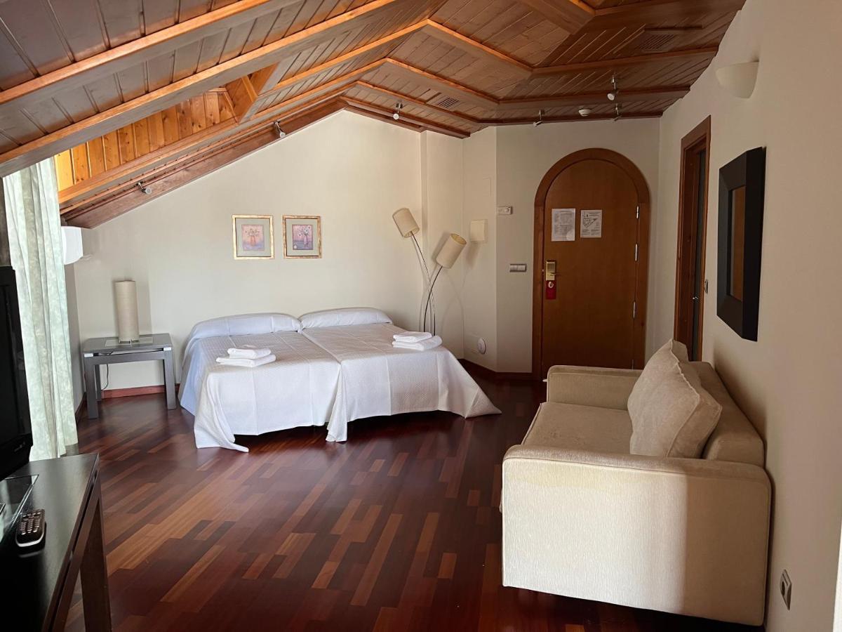 Hotel Las Eras Zafra Esterno foto
